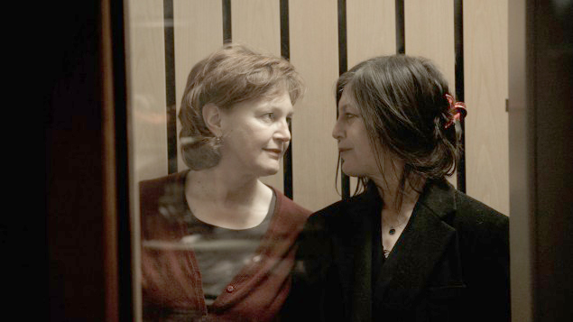 Regisseurin Andrea Getto und Angela Winkler  in der Rolle der Blanche (v.l.) | (Deutschlandradio /  Philip Glaser)