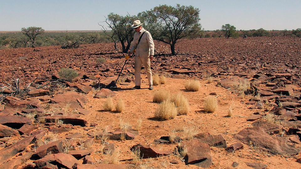 Autor Kai-Uwe Kohlschmidt auf den Spuren von Ludwig Leichhardt in der australischen Simpson-Wüste | © rbb/Peter Adler