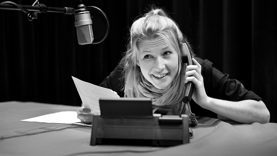 Lena Vogt  spricht die Rolle der Marie | © Deutschlandradio/Anke Beims