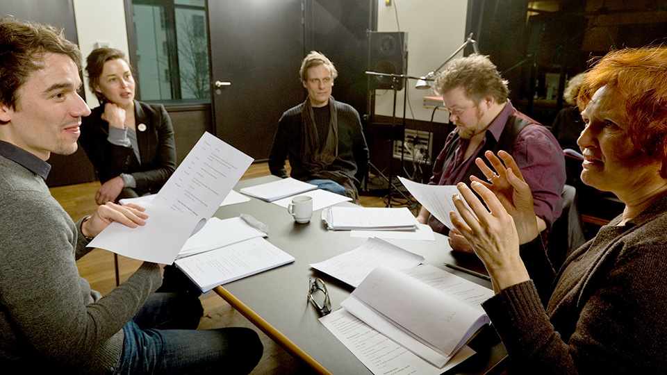Alex Khuon, Susanne Wolff, Matthias Walter, Martin Engler und Regisseurin Andrea Getto | ©DLR/Sandro Most