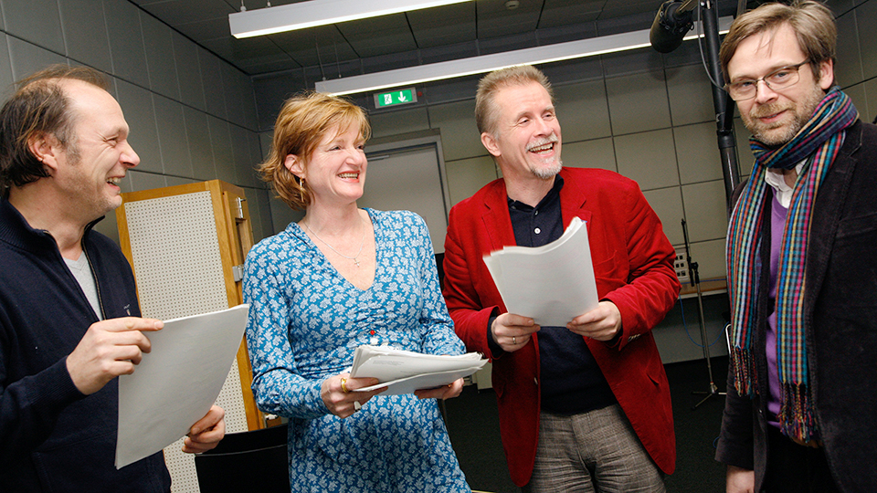Bernasoni (Martin Brambach), Dr. Laroche (Nina Petri), Schäfer (Axel Wandtke) (v.l.) | © WDR/Sibylle Anneck