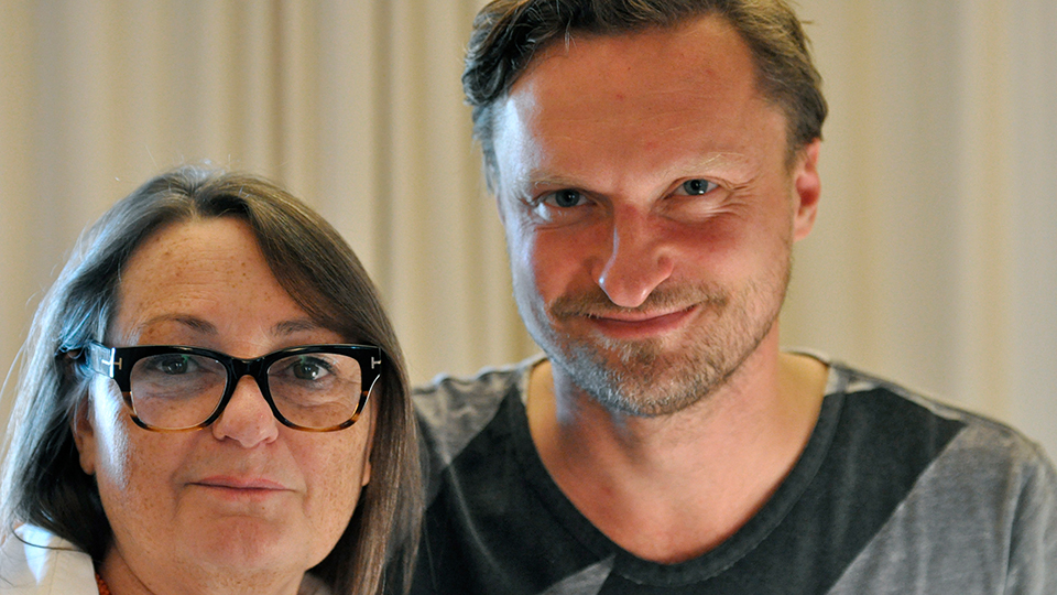 Regiesseurin Annette Kurth und Stefan Kaminski als Kellar | © WDR/Sascha von Donat
