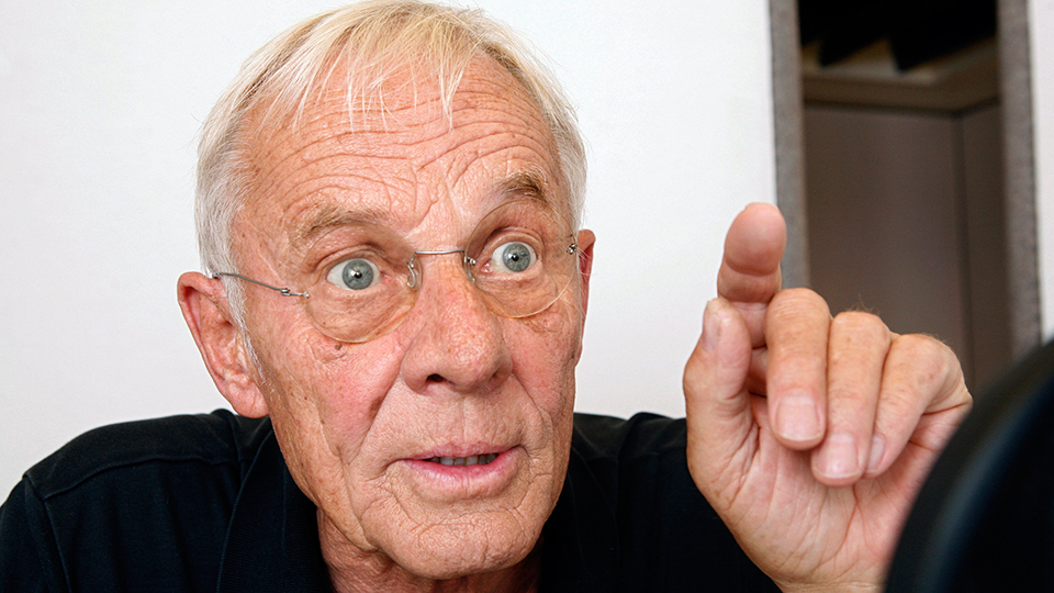 Rolf Becker spricht einen alten Zigeuner | © WDR/Sibylle Anneck