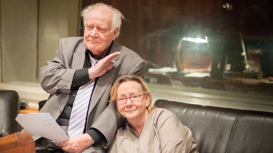 Harald Halgardt als Hartmut und Christine Schorn als Gretchen | © WDR/Christoph Richter