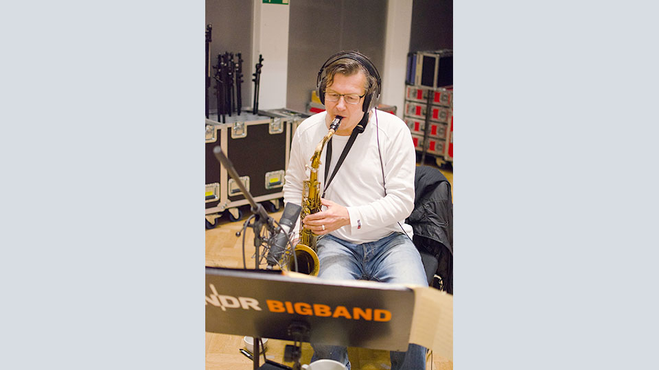 Saxophonist Lutz Büchner | © NDR/Jens Kunze