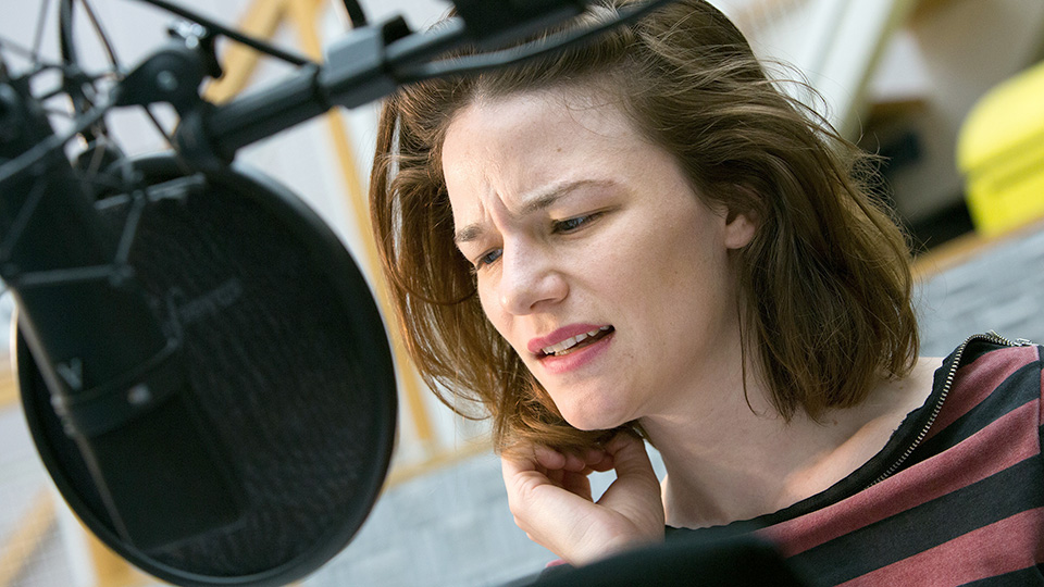 Valerie Pachner in der Rolle der Marianne
© SWR/Monika Maier Valerie Pachner in der Rolle der Marianne
© SWR/Monika Maier